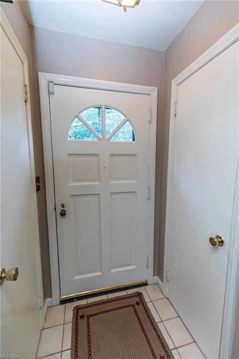 644 Ecton Rd, Akron, OH 44303 photo 6