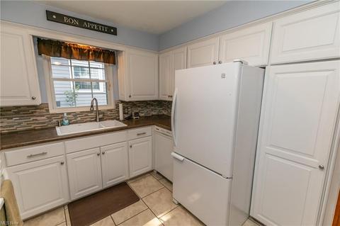 644 Ecton Rd, Akron, OH 44303 photo 20