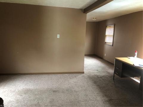 6263 W River Rd S, Elyria, OH 44035 photo 3