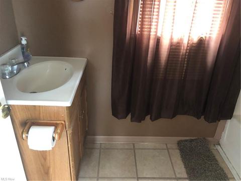 6263 W River Rd S, Elyria, OH 44035 photo 5