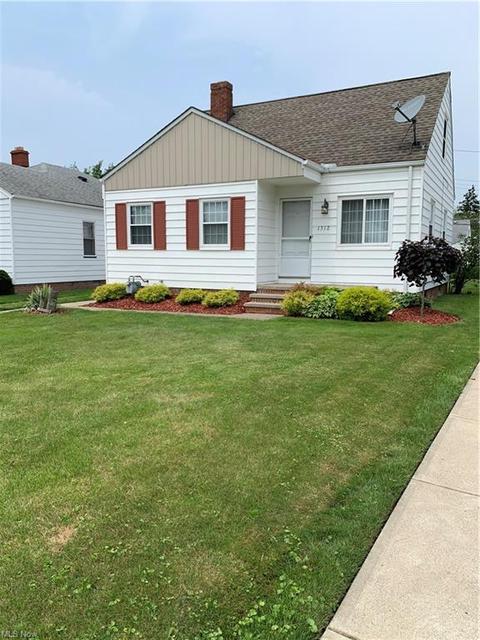 1312 Clearview Ave, Parma, OH 44134 photo 3
