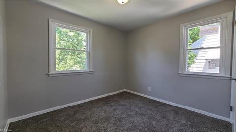 323 E 215th St, Euclid, OH 44123 photo 19