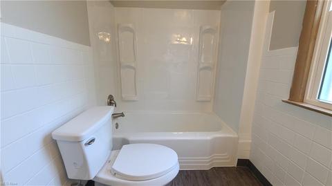 323 E 215th St, Euclid, OH 44123 photo 27