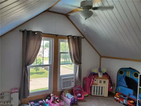 223 E 6th St, Dover, OH 44622 photo 24