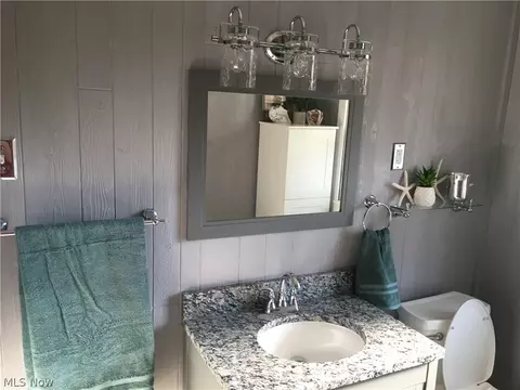 223 E 6th St, Dover, OH 44622 photo 19