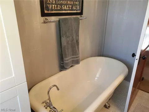 223 E 6th St, Dover, OH 44622 photo 20