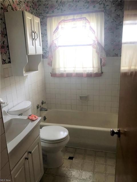 456 Creed St, Struthers, OH 44471 photo 5