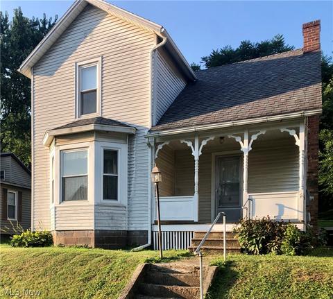 404 5th St, Lowell, OH 45744 photo 1