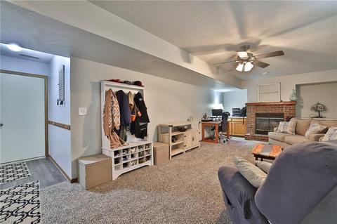 1340 Harmony Dr, Wadsworth, OH 44281 photo 18