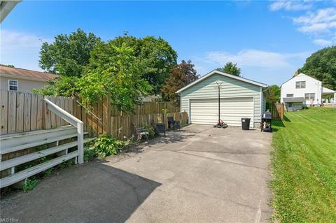 505 8th St, Struthers, OH 44471 photo 19