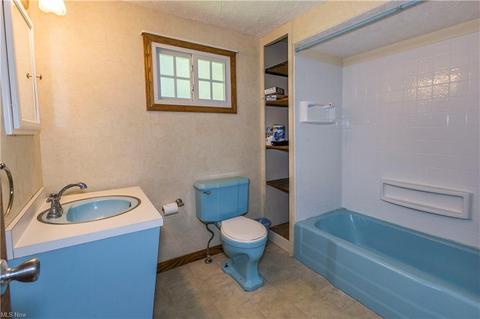3025 Root Ave NE, Canton, OH 44705 photo 16