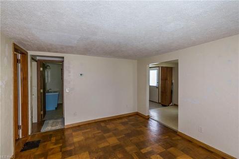3025 Root Ave NE, Canton, OH 44705 photo 15