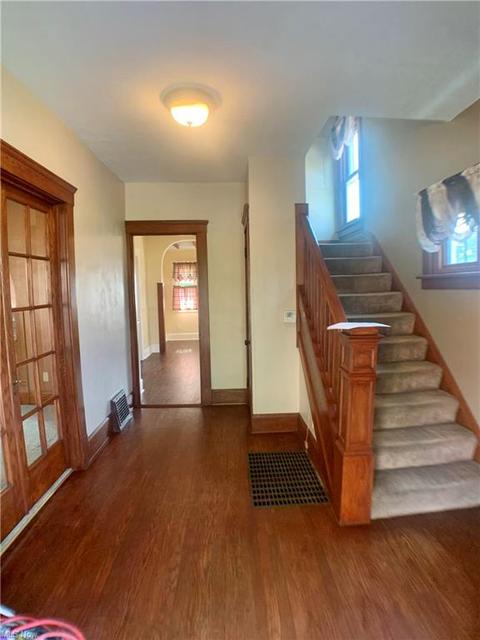 416 Jefferson St, Elyria, OH 44035 photo 3