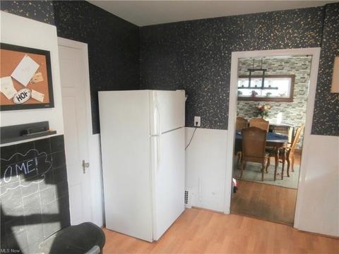 1712 Maple St, Wickliffe, OH 44092 photo 6