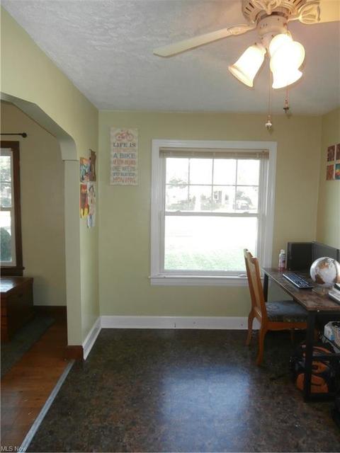 1712 Maple St, Wickliffe, OH 44092 photo 7