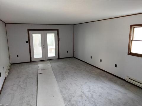 241 Cornell Ave, Elyria, OH 44035 photo 6