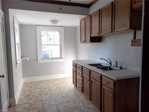 241 Cornell Ave, Elyria, OH 44035 photo 19