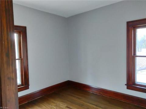 241 Cornell Ave, Elyria, OH 44035 photo 11