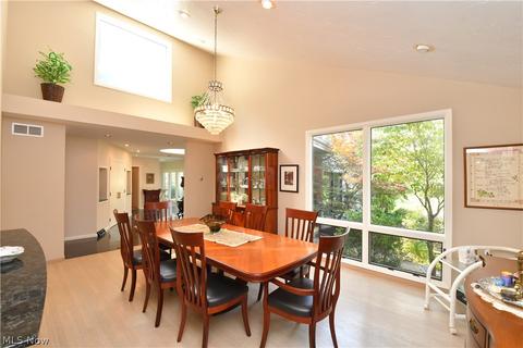 33450 Miles Rd, Solon, OH 44139 photo 5