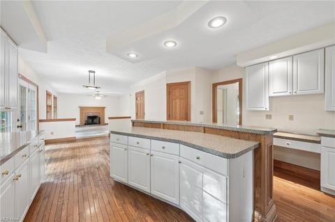 7000 Highview Dr, Solon, OH 44139 photo 10