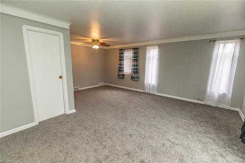 5603 Warwick Dr, Parma, OH 44129 photo 11