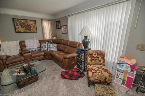5603 Warwick Dr, Parma, OH 44129 photo 30