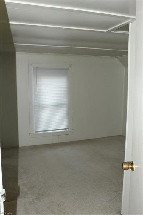 518 Poland Ave, Struthers, OH 44471 photo 13