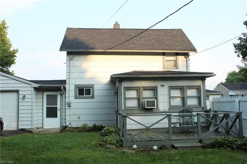 518 Poland Ave, Struthers, OH 44471 photo 2