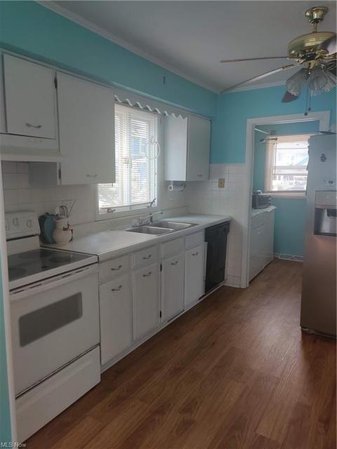 202 Ashland Ave, Huron, OH 44839 photo 8