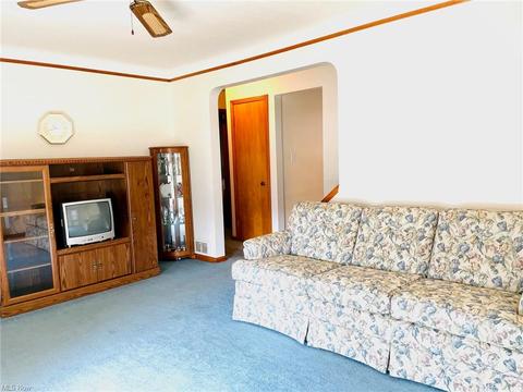 1815 E 294th St, Wickliffe, OH 44092 photo 18