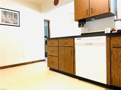 1815 E 294th St, Wickliffe, OH 44092 photo 20