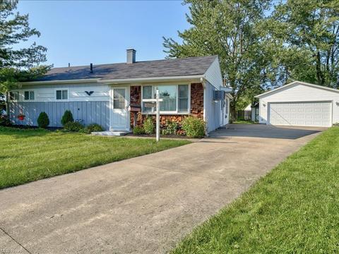 2621 E 40th St, Lorain, OH 44055 photo 1