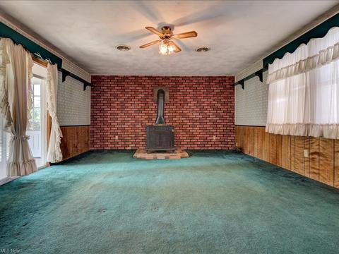 2621 E 40th St, Lorain, OH 44055 photo 9
