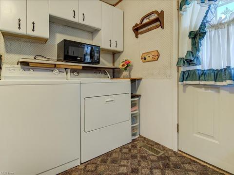 2621 E 40th St, Lorain, OH 44055 photo 6