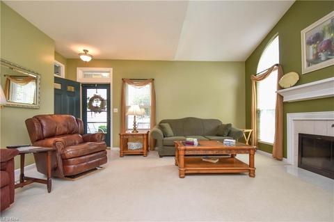 5645 Clingan Rd #3A, Struthers, OH 44471 photo 4