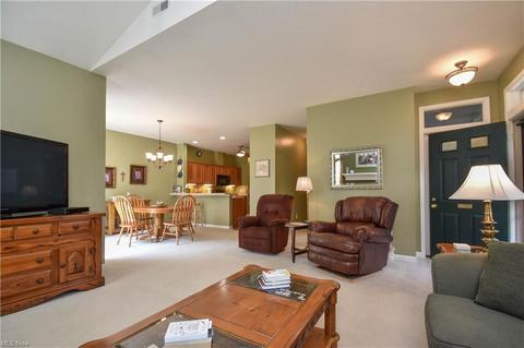 5645 Clingan Rd #3A, Struthers, OH 44471 photo 6