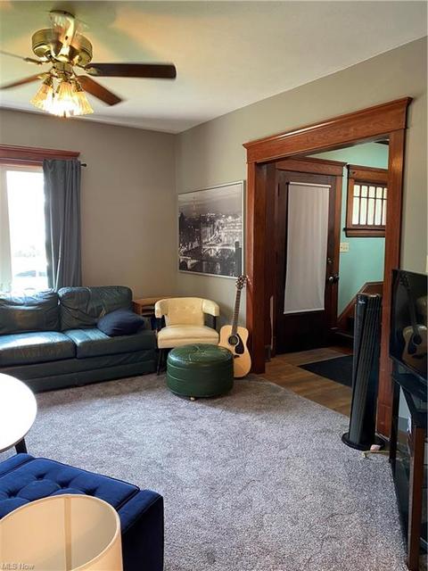835 Michigan Ave, Ashtabula, OH 44004 photo 4