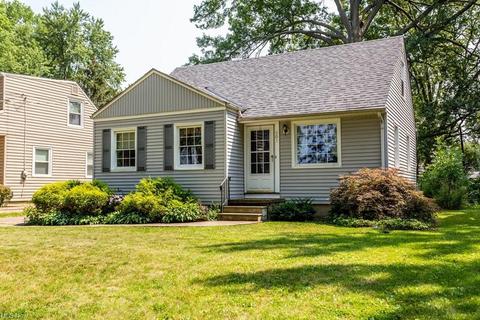 605 Cornell Ave, Elyria, OH 44035 photo 1