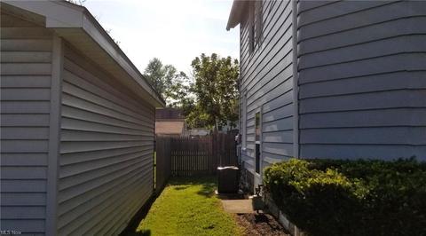 527 Thayer Ave, Ashtabula, OH 44004 photo 4