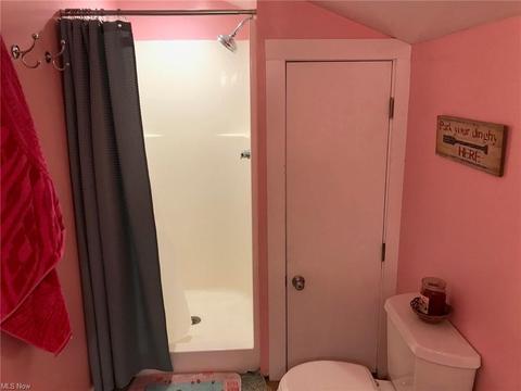 18 Lake Hurst Dr, Ashtabula, OH 44004 photo 16