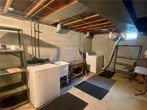 970 Annapolis Ave, Akron, OH 44310 photo 13