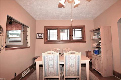 58 Terrace Dr, Boardman, OH 44512 photo 4