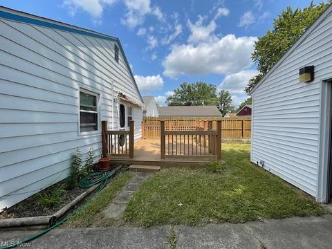 614 Boston Ave, Elyria, OH 44035 photo 32