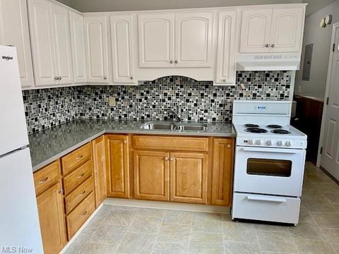 614 Boston Ave, Elyria, OH 44035 photo 15