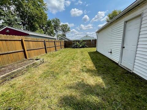 614 Boston Ave, Elyria, OH 44035 photo 30