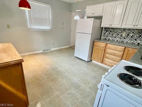 614 Boston Ave, Elyria, OH 44035 photo 13