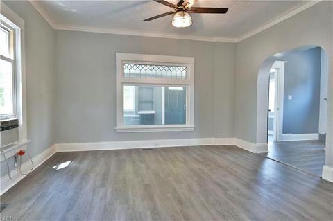 286 Poland Ave, Struthers, OH 44471 photo 11