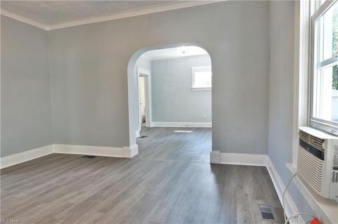 286 Poland Ave, Struthers, OH 44471 photo 10