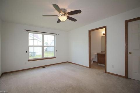 119 Ashfield Ct, Elyria, OH 44035 photo 12