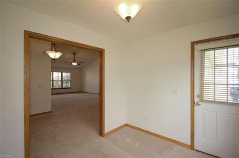 119 Ashfield Ct, Elyria, OH 44035 photo 10